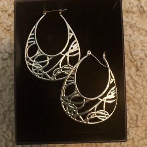 Lia Sophia Earrings